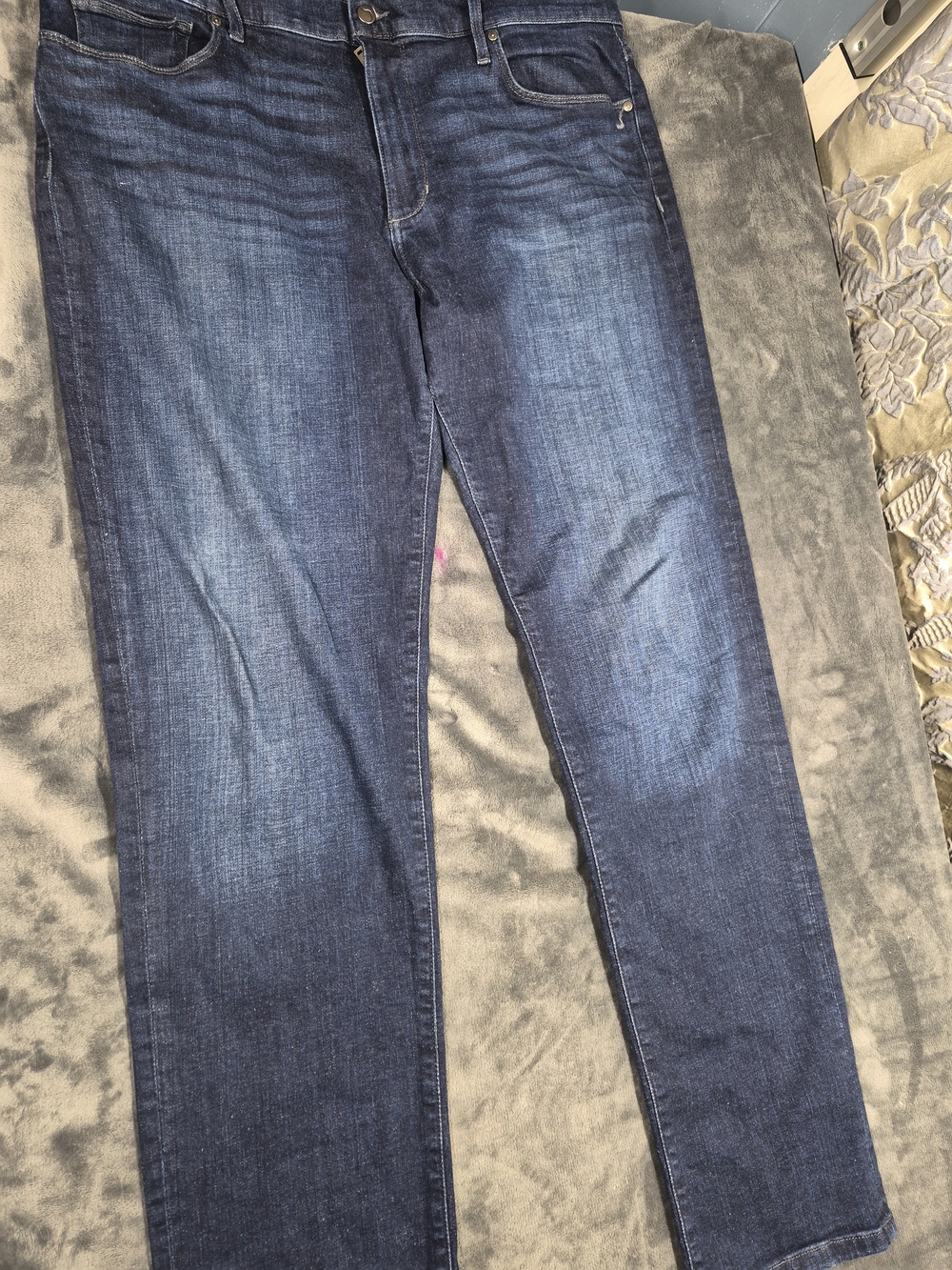 Joe's Jeans Men's Size 38x33 Craig The Classic Fit Denim Jeans Pants Dark Blue